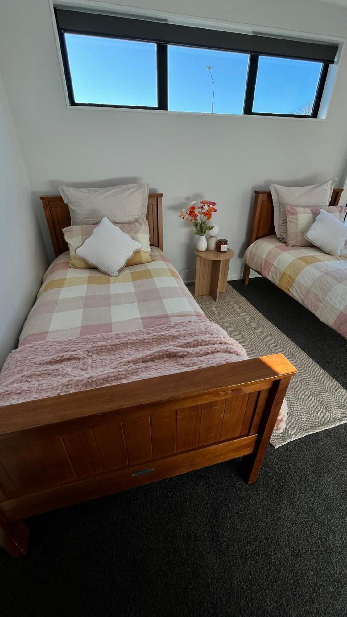 Luxury 2 Bedroom By St James Park Christchurch Exteriör bild